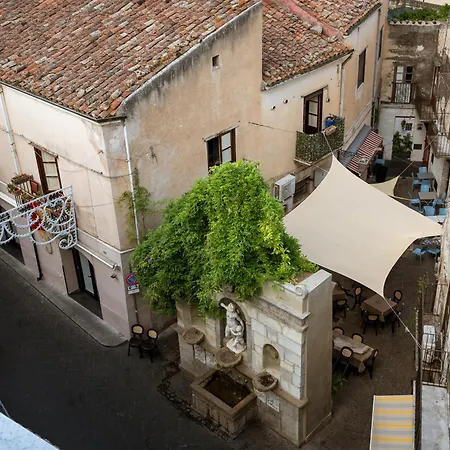 Venereciprea לינה וארוחת בוקר